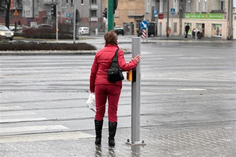 Alerty IMGW dla 12 województw Pogoda w Polsce będzie niebezpieczna