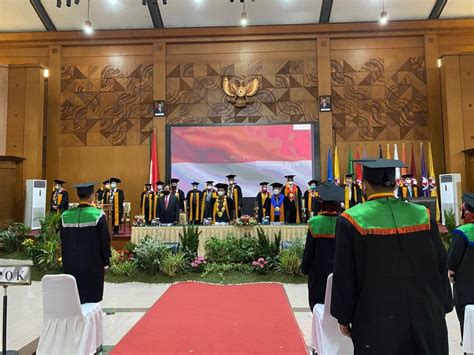 Wisuda Gelombang Iii Upi Tahun Kukuhkan Lulusan Zona Literasi