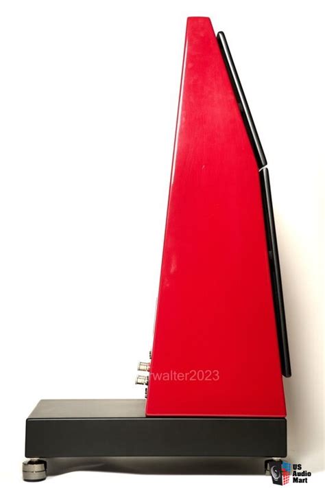 Gershman Acoustics Grand Avant Garde Red Floor Standing Speakers Photo