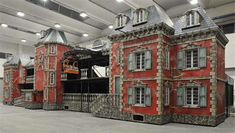 Suspended Dark Ride - Intermark Ride Group