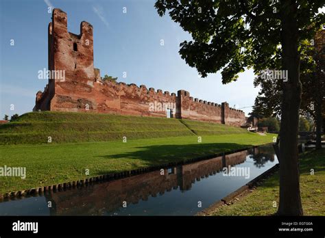 Walls of Castelfranco Veneto, Veneto, Italy Stock Photo - Alamy