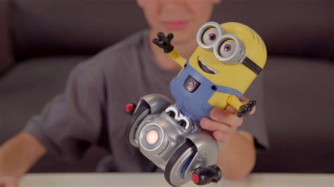 Wowwee Minion Mip Turbo Dave Robot How To Control This Robot With Your Hands Youtube