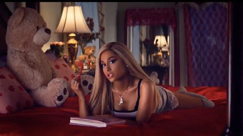 Watch Ariana Grande S Thank U Next Video Reference Bring It On