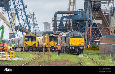 Rail Operations Group Class 37 Locomotive Shunting Scrap Merseyrail Class 507 And Class 508