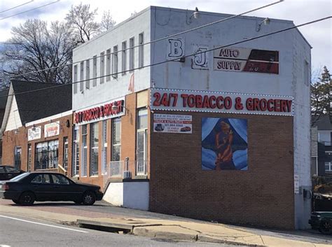 24-Hour Convenience Store Coming to Historic Brentwood Building