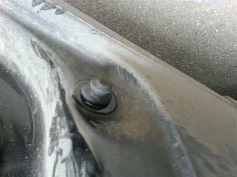 Небольшая доработка и установка насадки на глушитель — Renault Logan ...