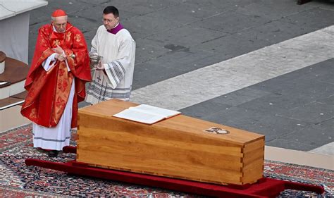 Pope Benedict To Be Entombed In Triple Coffin Made Of Cypress Zinc And