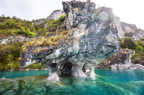 Premium Photo | Unusual marble caves on the lake of general carrera ...