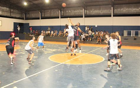 Arobas E Brooklyn V O Decidir O Municipal De Basquete Na Quarta Feira