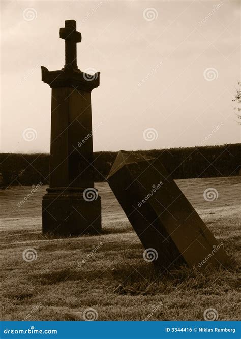 Creepy Halloween Gravestones Stock Photo - Image of horror, dead: 3344416