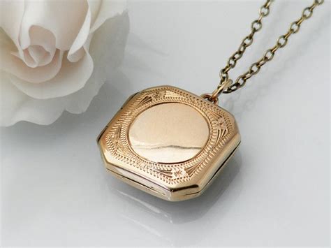 Edwardian 9ct Gold Locket Solid Gold Square Locket With