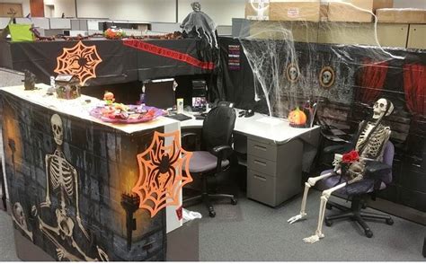 10 Halloween Office Desk Decorations To Spook Up Your Workplace