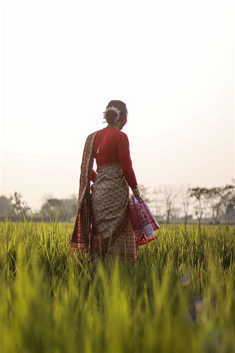 By Mrinal Deka Assam Assam Festival Backlight Bihu Mekhela Sador Mrinal Deka Hd Phone