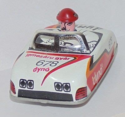 Vtg S Lemezaru Gyar Push Top Friction Tin Toy Race Car Dyno