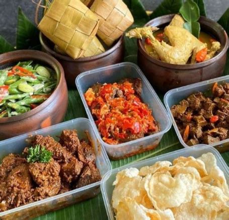 5 Khas Makanan Lebaran Yang Selalu Bikin Kita Rindu