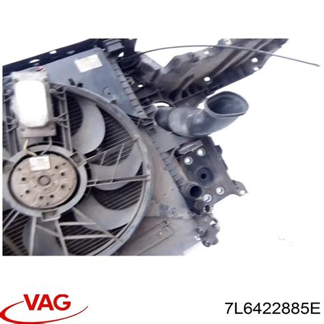 7L6422885E VAG радиатор гур