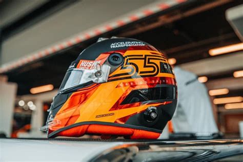 Helmet designs of Carlos Sainz jr. (McLaren) from 2020 : r/f1helmet