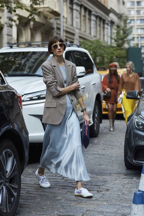 Maneras De Llevar Un Blazer En Verano Elnorte