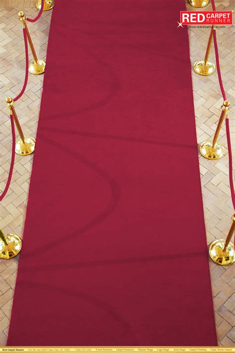 High Angle View Of Empty Maroon Carpet Redcarpetrunner Flickr