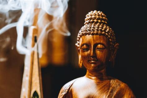 80 Buddhist Sayings For Finding Calm And Inner Peace