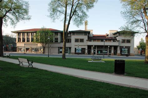 Historic Park Inn Hotel - Frank Lloyd Wright Foundation