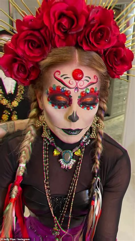 They Are On A Red Hot Talk Show But Met On A Soap Opera They Have