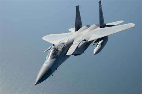 Premium AI Image F15E Strike Eagle In Flight