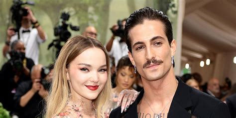 Dove Cameron Explains How She Met Boyfriend Damiano David Of M Neskin