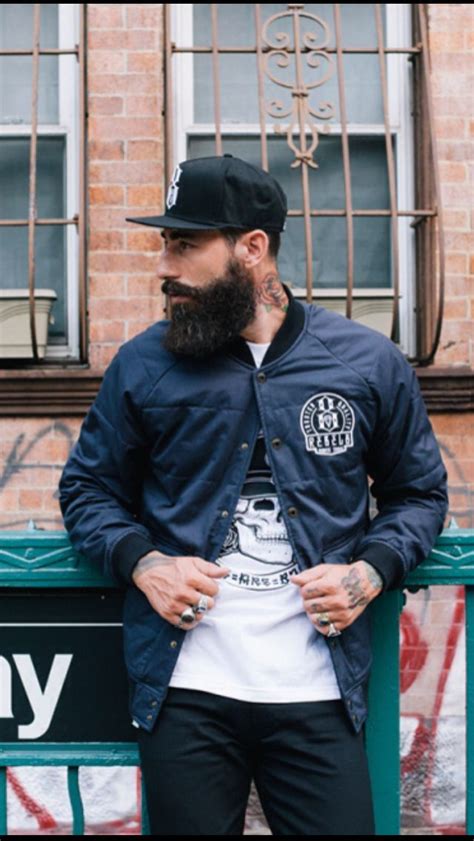 Hip Men Fashion Outfit Male Clean Street Style Wear Beard Groomed Black And White Cap