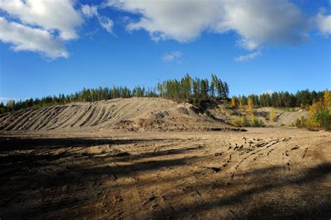 Tuomio Nainen Hakattiin Hiekkakuopalla Pirkanmaalla