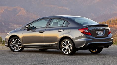 2011 Honda Civic Si Sedan - Wallpapers and HD Images | Car Pixel