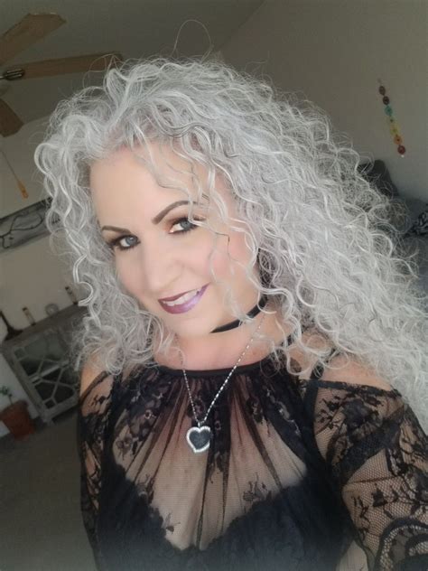 Sarah Chapman Long Grey Hair Natural Curl Curly Hair Styles Long