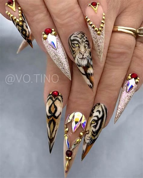 Must Try Amazing Stiletto Nails Ideas For Your Next Glamorous Look