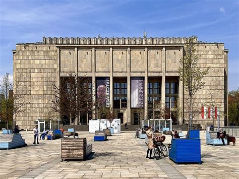 Muzeum Narodowe W Krakowie I Ikoniczne Dzie A Kt Re Warto Zobaczy Na