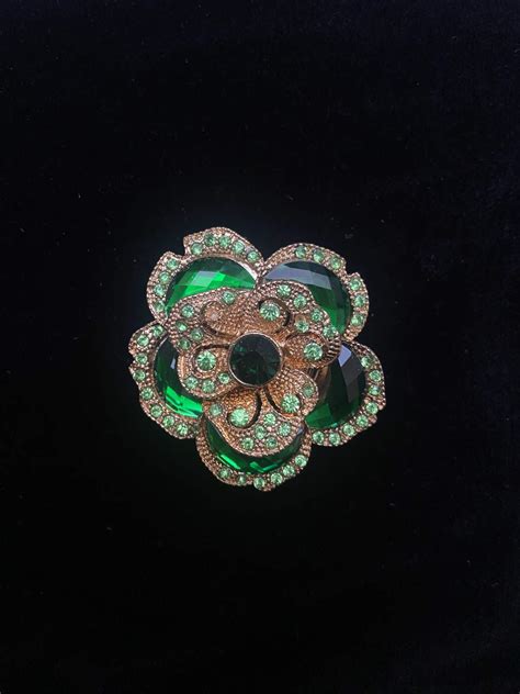 Bague Rosalia Dor E Strass Vert Atelier La Colombe Vente Et