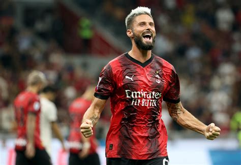 Milan Torino 4 1 I Rossoneri Volano Con Doppio Giroud Pulisic E Theo