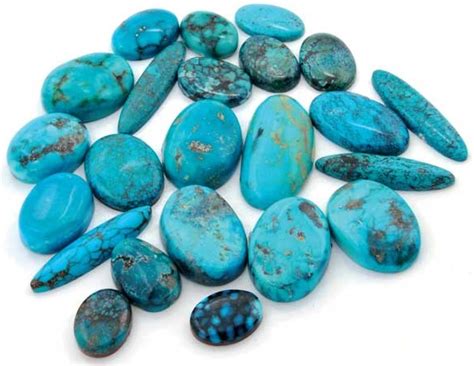 Бирюза голубого цвета: описание, свойства, применение