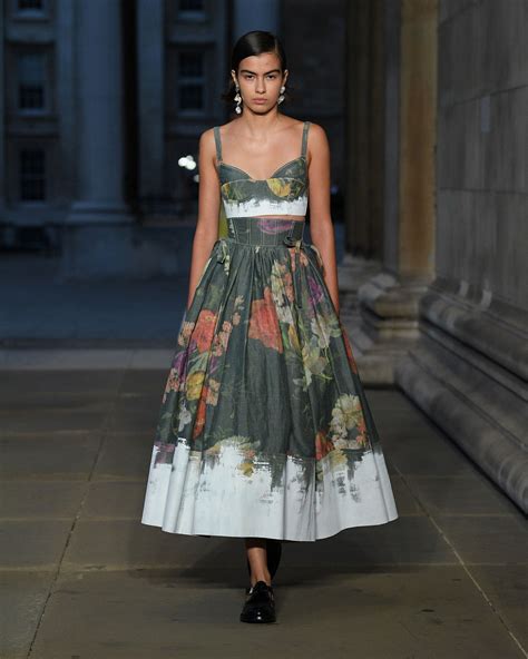 Erdem Ss Look Photographed By Jason Lloyd Evans The Fall