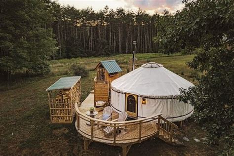 Pin By Shelly HW On Tiny Homes Yurt Yurt Home Yurt Living