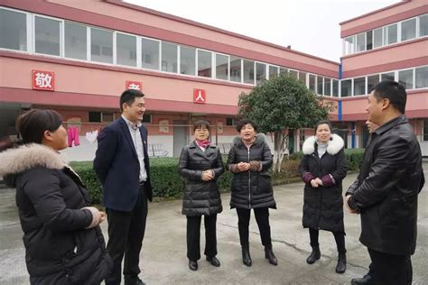 新春慰问送祝福 浓浓关怀暖人心梧桐街道