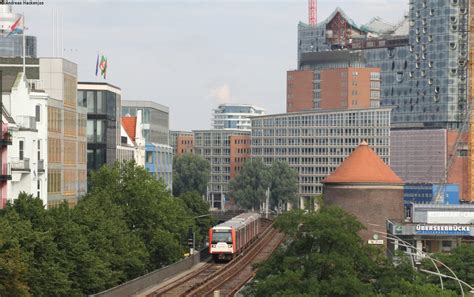 Dt3 862 als U3 nach Schlump Barmbek an den Landungsbrücken 5 8 12