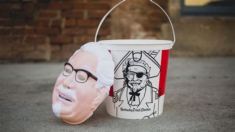 Kfc Is Selling A 5 Colonel Sanders Halloween Costume And Bucket