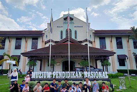 Institut Peradaban Melayu E PENA