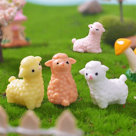 Resin Alpaca Figurine Miniature Statue Decoration For Mini Fairy Garden