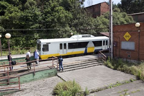 Renfe Invertir M S De Euros Para La Mejora De La Antigua Feve