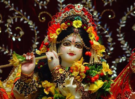 What Are The 16 Kalas Of Lord Krishna भगवान श्री कृष्ण की 16 कलाएं