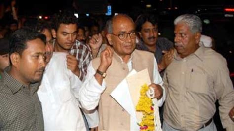 Lokpal Bill Digvijay Retracts From His Remarks On Pm India Today