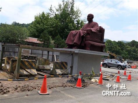 慈湖蒋铜像拆光光？桃园市府：封园整修