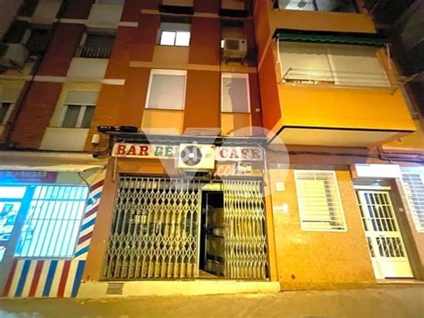 Local Comercial En Venta En Traves A Del Poeta Blas De Otero En Ventas