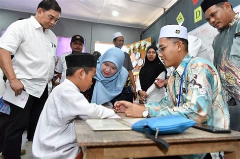 Betul Ke Pendidikan Mempengaruhi Kehidupan Masa Depan Negara